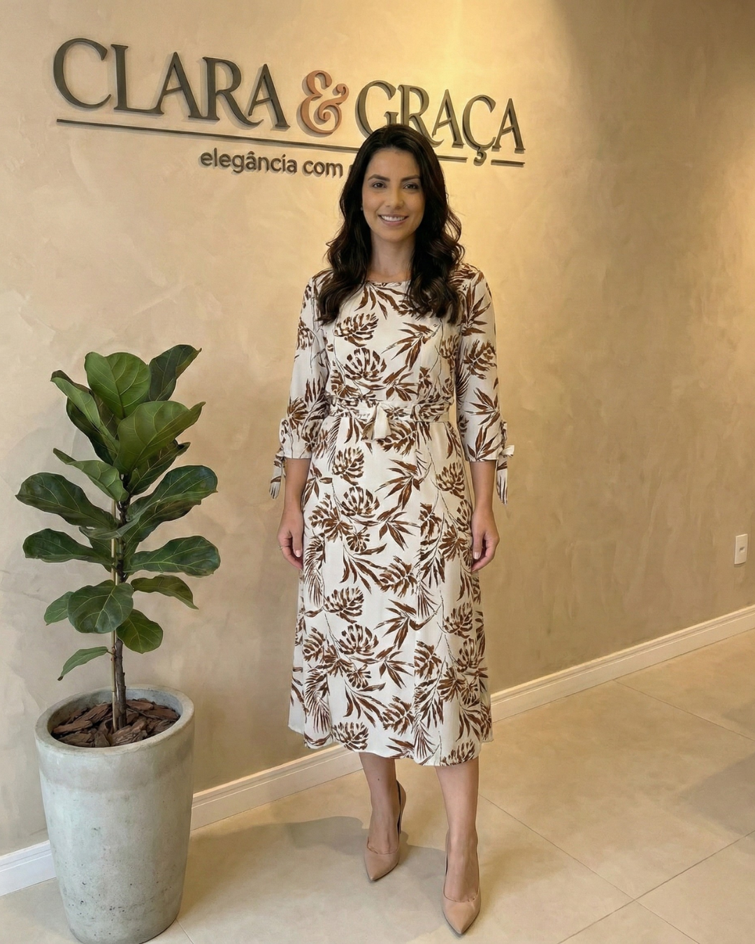 Vestido Midi Estampado Folhagem com Amarração