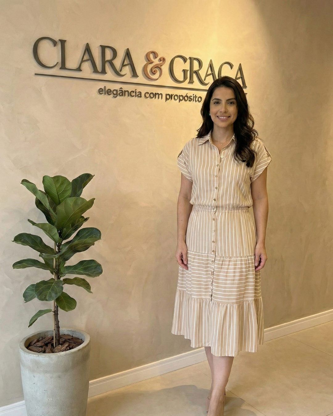 Vestido Chemise Midi Listrado Caqui