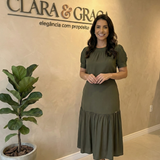 Conjunto Midi Verde Militar Blusa e Saia com Babados